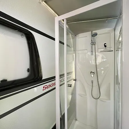 Mietwohnwagen 03